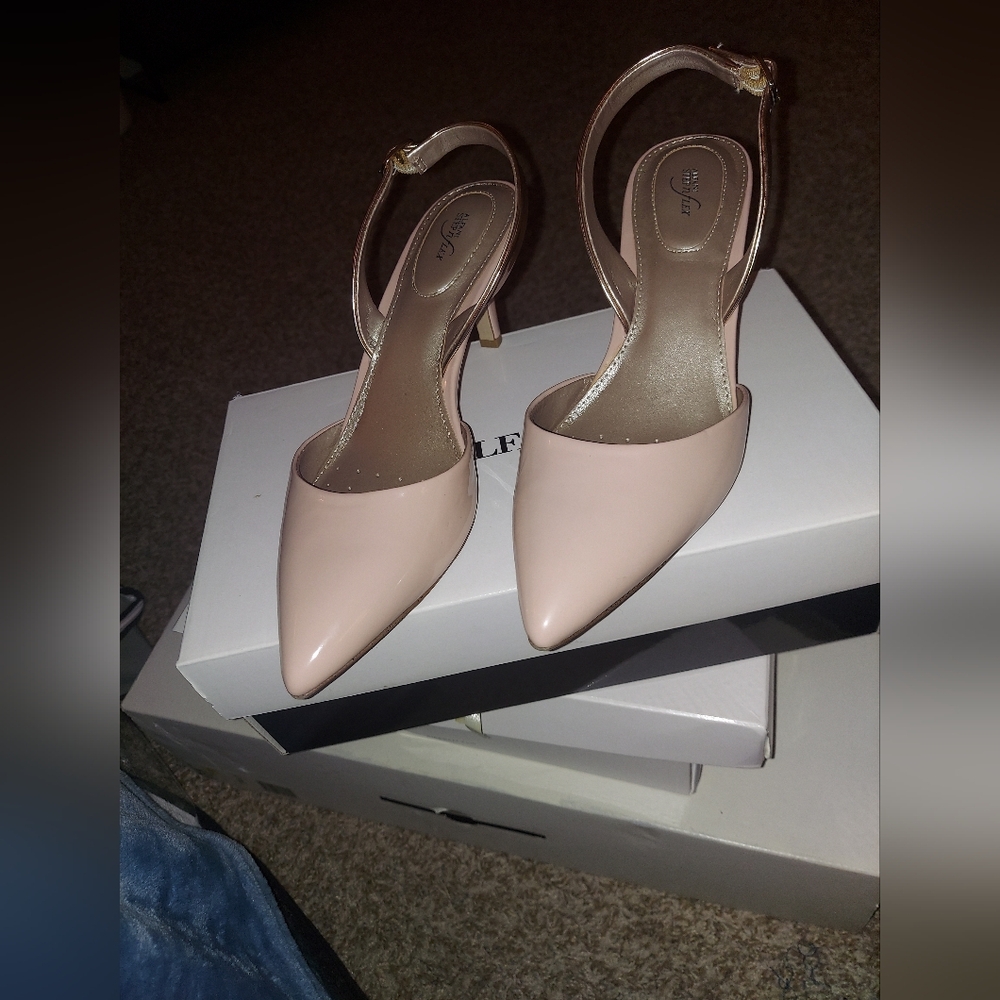 Alfani Classy dress shoes - Picture 2 of 6